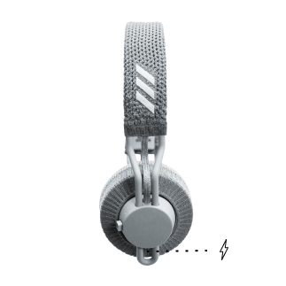 https://www.adidasheadphones.com/dw/image/v2/BCQL_PRD/on/demandware.static/-/Library-Sites-SharedLibrary-Adidas/default/dwe40cee39/customer-service/headphones/RPT-01/how-to-charge.png